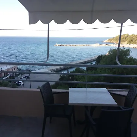 Harbour View - Oceanis Apartments Poros  Exterior photo
