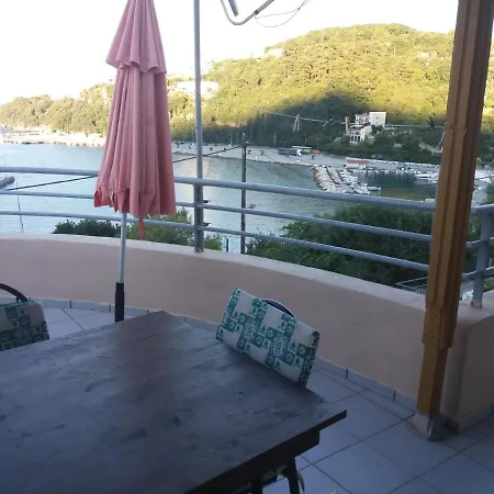 Harbour View - Oceanis Apartments Poros  Exterior photo