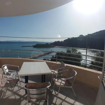 Harbour View - Oceanis Apartments Poros  Exterior photo