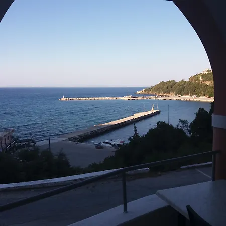 Harbour View - Oceanis Apartments Poros  Exterior photo