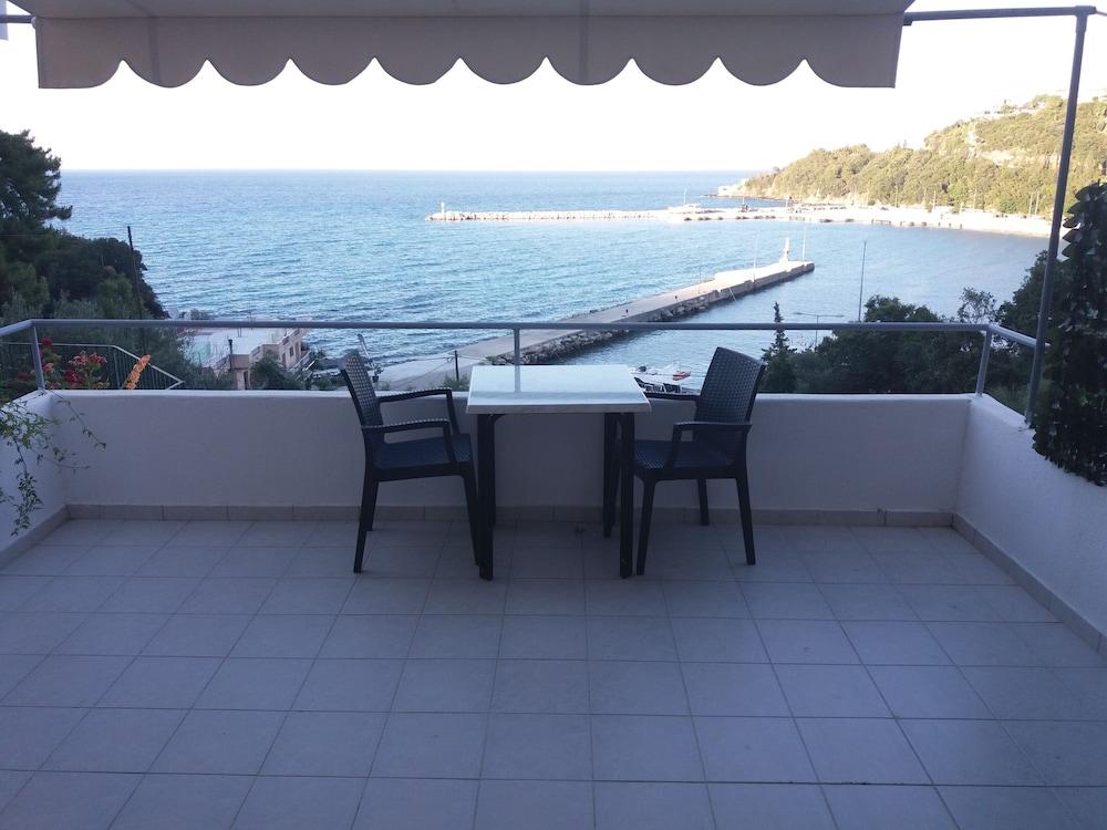 Harbour View - Oceanis * Poros (Kefalonia)