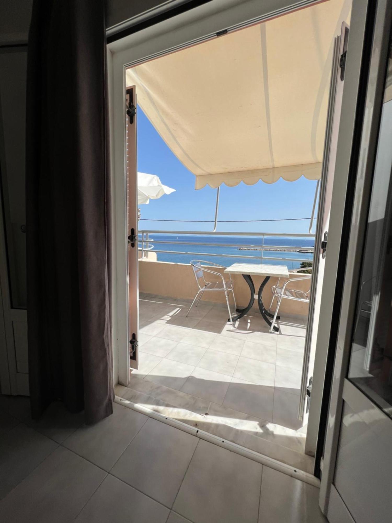 Harbour View - Oceanis * Poros (Kefalonia)